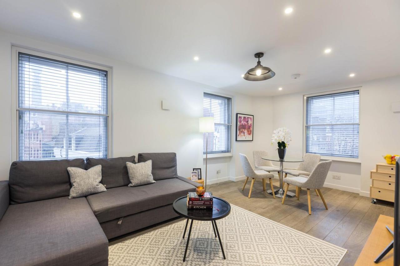 Urban Chic - Rathbone Apartment ลอนดอน ภายนอก รูปภาพ