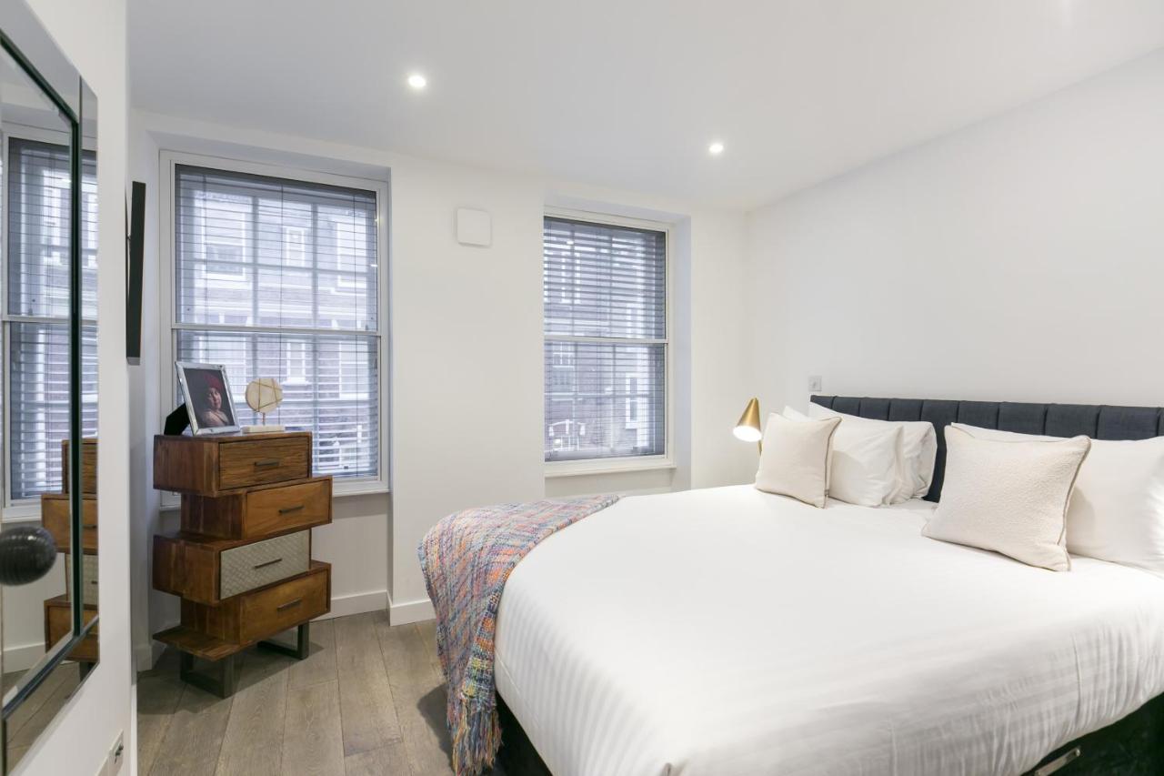 Urban Chic - Rathbone Apartment ลอนดอน ภายนอก รูปภาพ